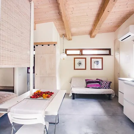 Daire Pranavita, B&B Naturale Pesaro