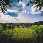 Pranavita, B&B Naturale Пезаро
